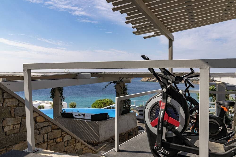 Foto 10 von 30: Studio 6 - Sea View, Shared Infinity Pool, Bar, Outdoor Gym, 4' from beach