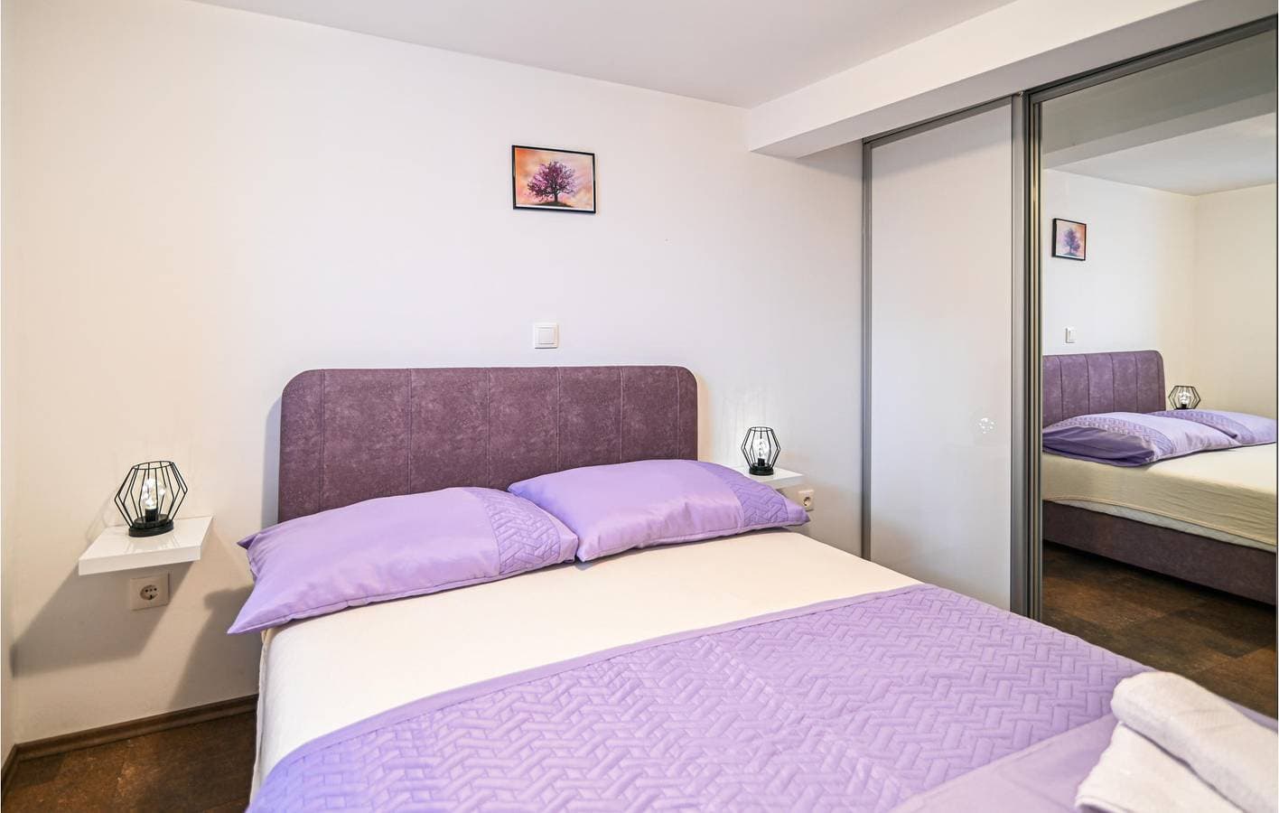 Foto 11 von 20: Gemütliche Ferienwohnung, 200 m vom Strand Uvala Bočići entfernt, mit moderner Ausstattung