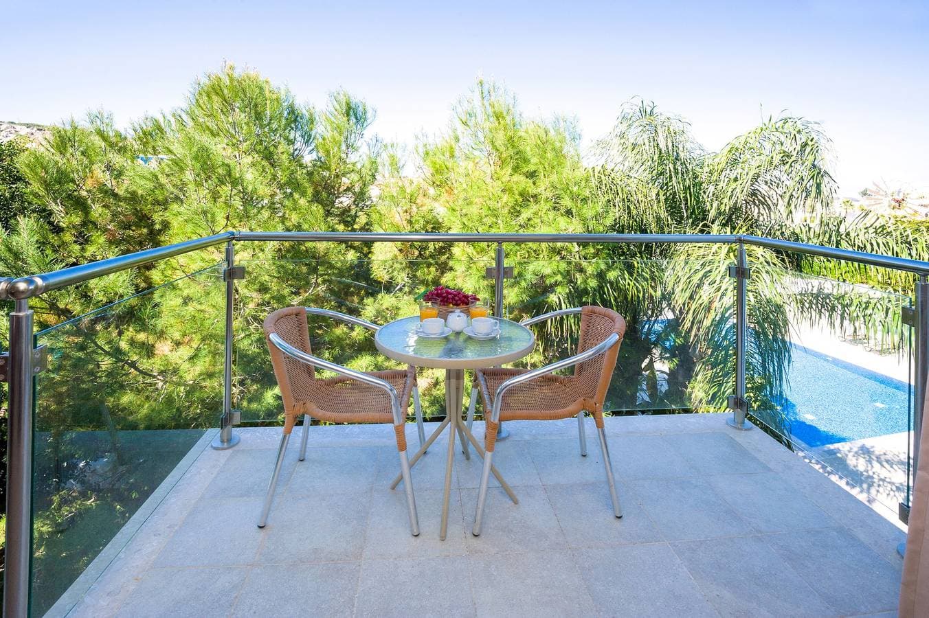 Foto 6 von 38: Ferienwohnung für 3 Personen mit Pool