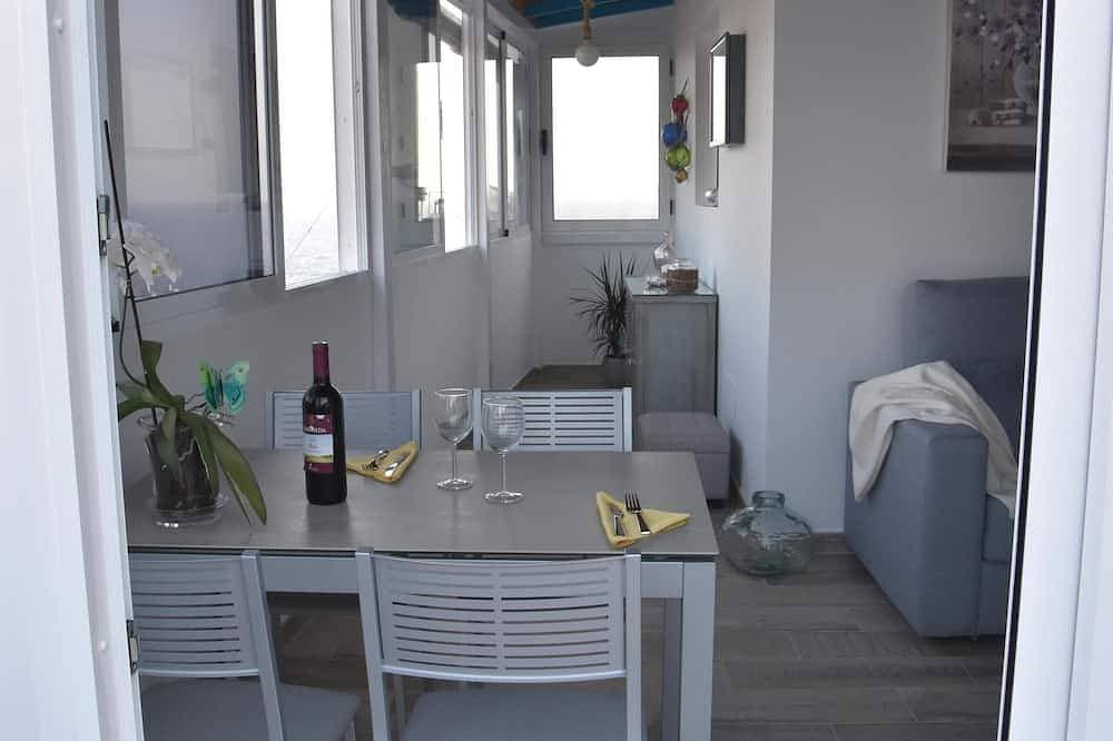 Foto 9 von 15: Mit wunderschönem Meerblick. Renoviertes Apartment im Viertel Pescadores.