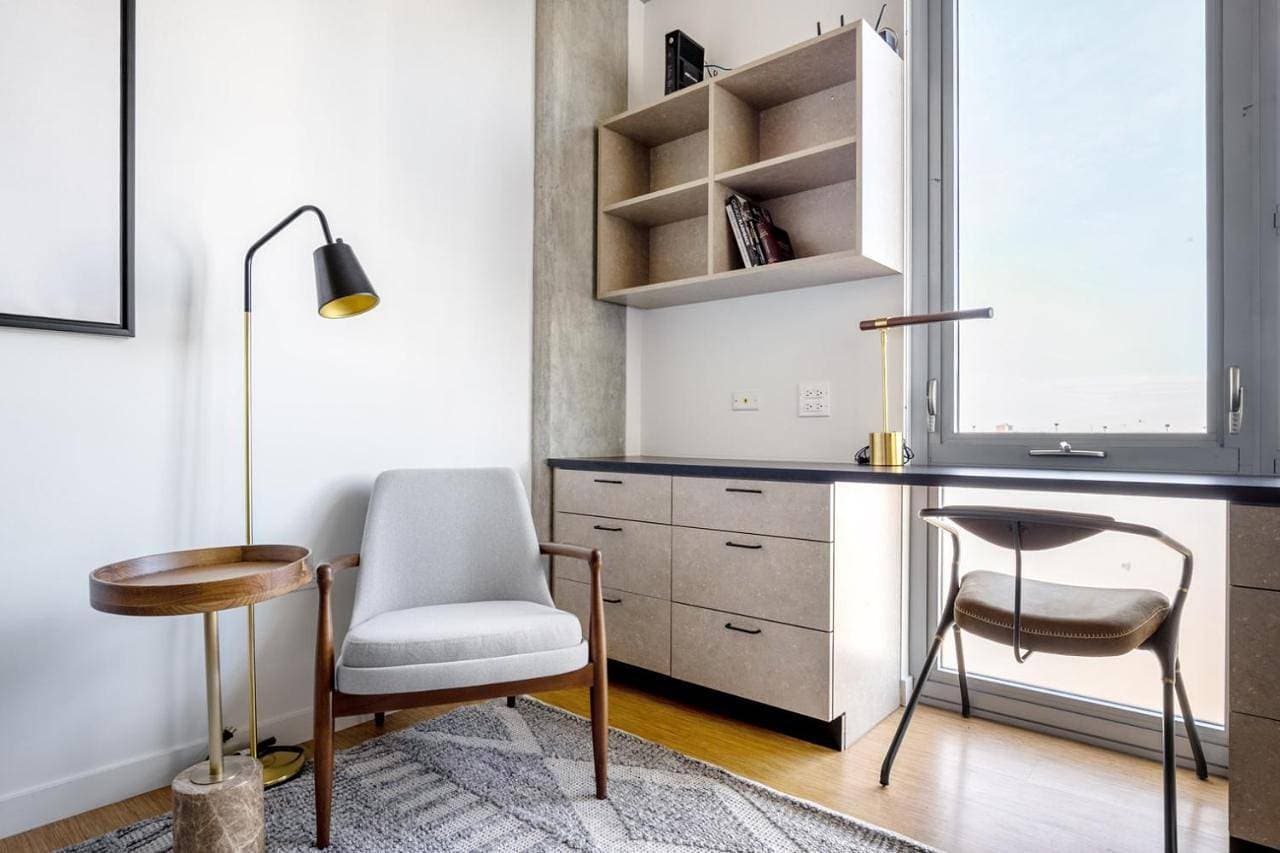 Lincoln Park Studio w Wd Patio nr L Chi-328 1