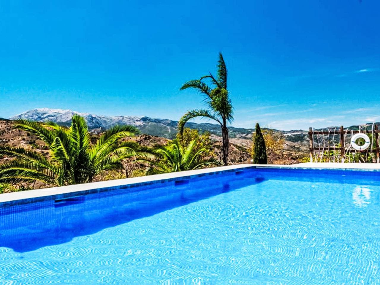 Komfortable Finca Nido Aguila Blanca 1
