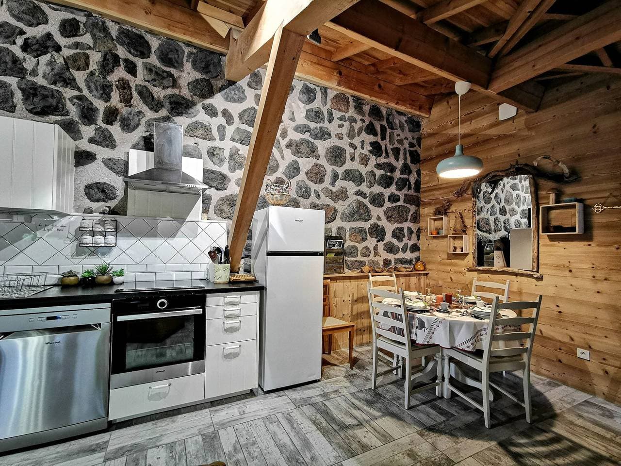 Foto 2 von 20: Gemütliches Ferienhaus in der Nähe von Puy-en-Velay, ideal für Naturliebhaber
