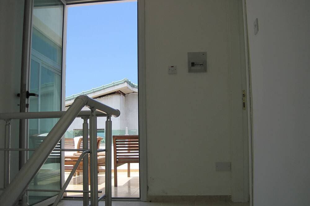 Foto 12 von 22: Dorf Lage mit herrlichem Meer / Pool Aussicht- 3 Gehminuten von Restaurants