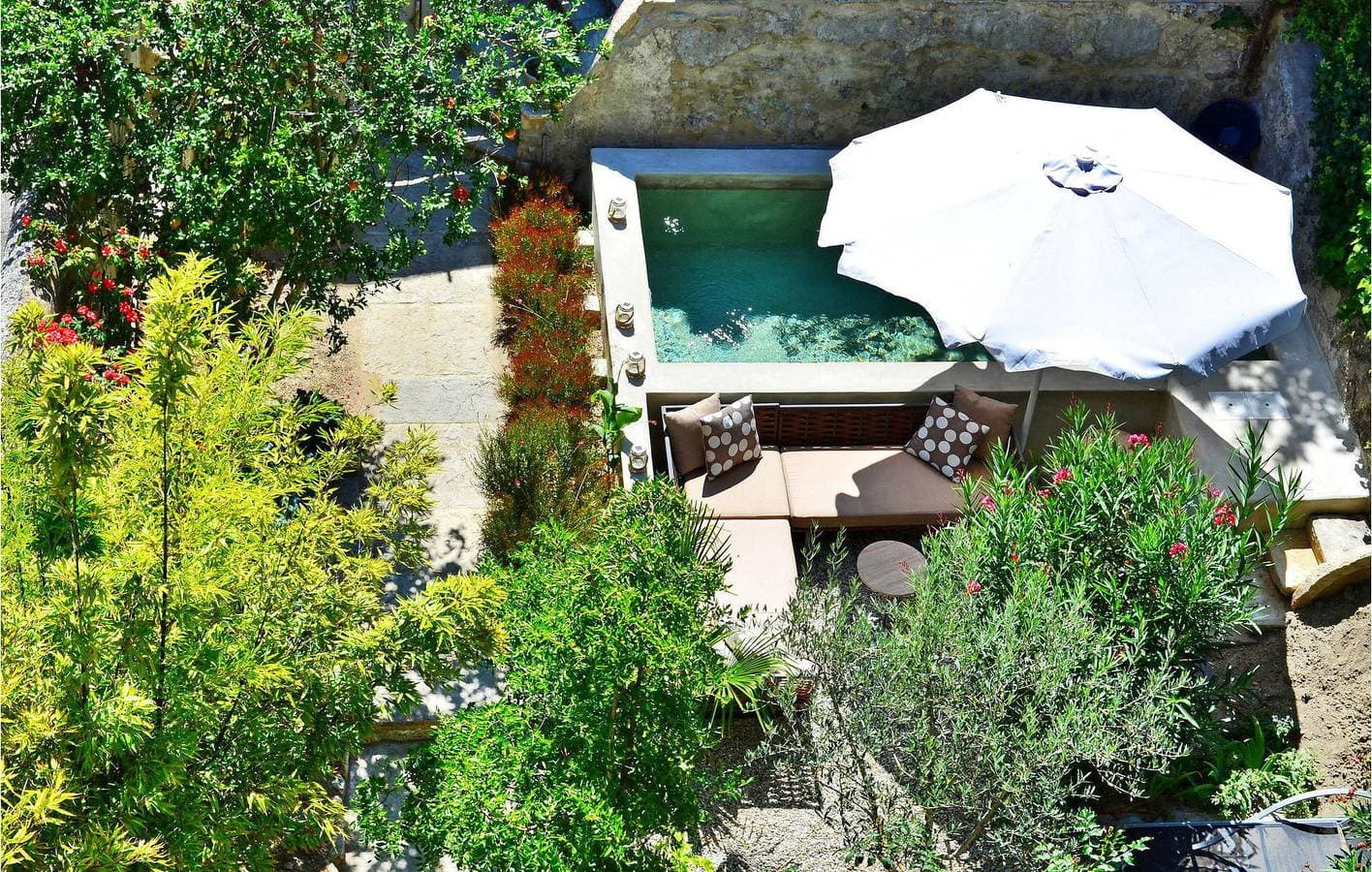 Foto 6 von 38: Gemütliches 70-qm-Apartment mit Pool und Terrasse, in der Nähe von Restaurants und Fluss