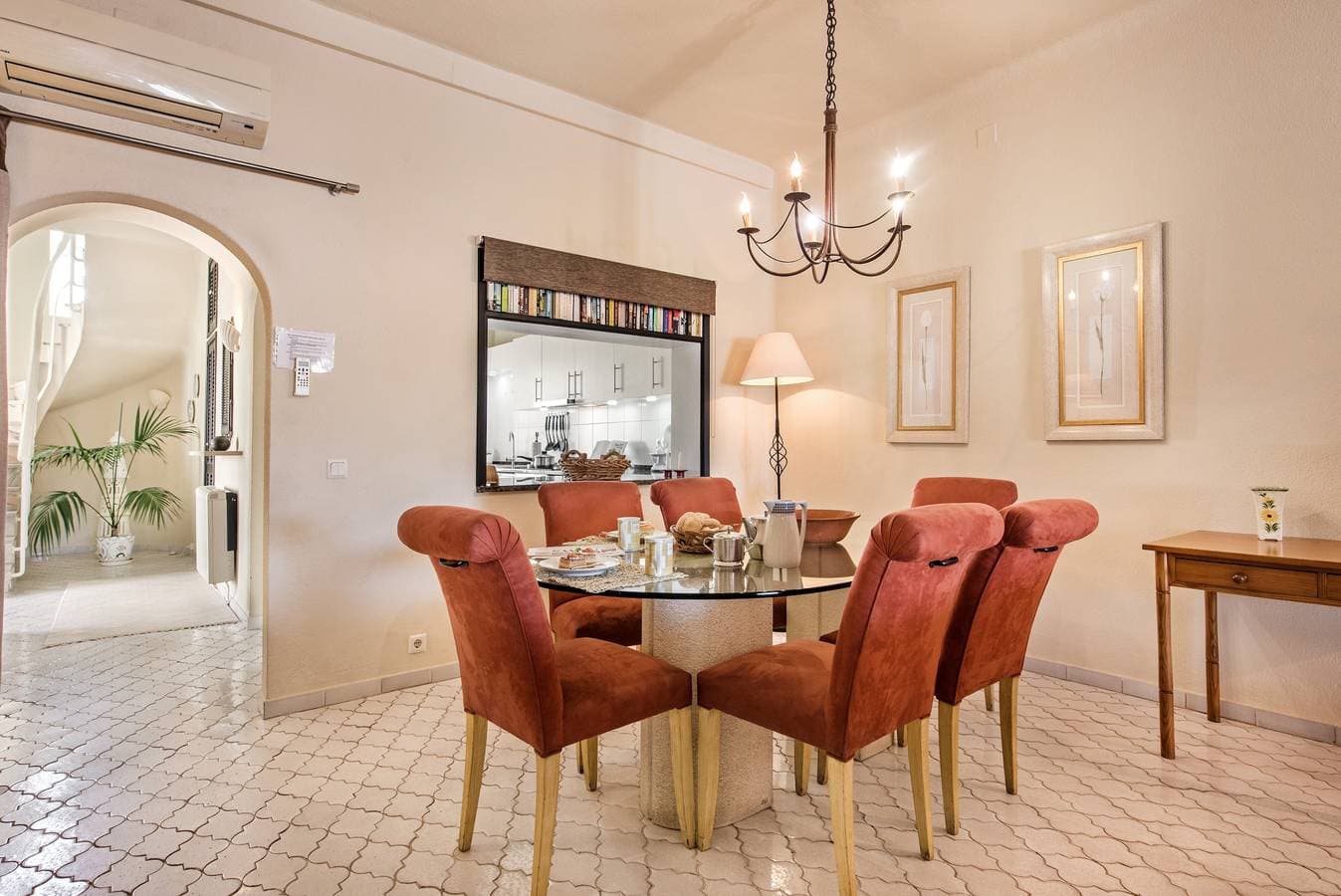 Foto 4 von 11: Villa 'Mng Elliott37' mit privatem Pool, WLAN und Klimaanlage