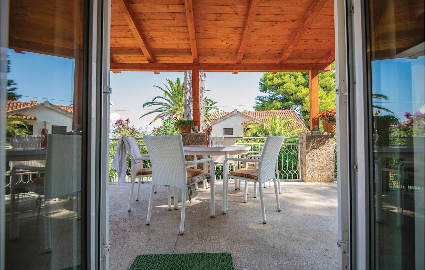 Foto 11 von 25: Gemütliche 2-Zimmer-Wohnung mit Terrasse, WLAN und 1,5 km zum Strand