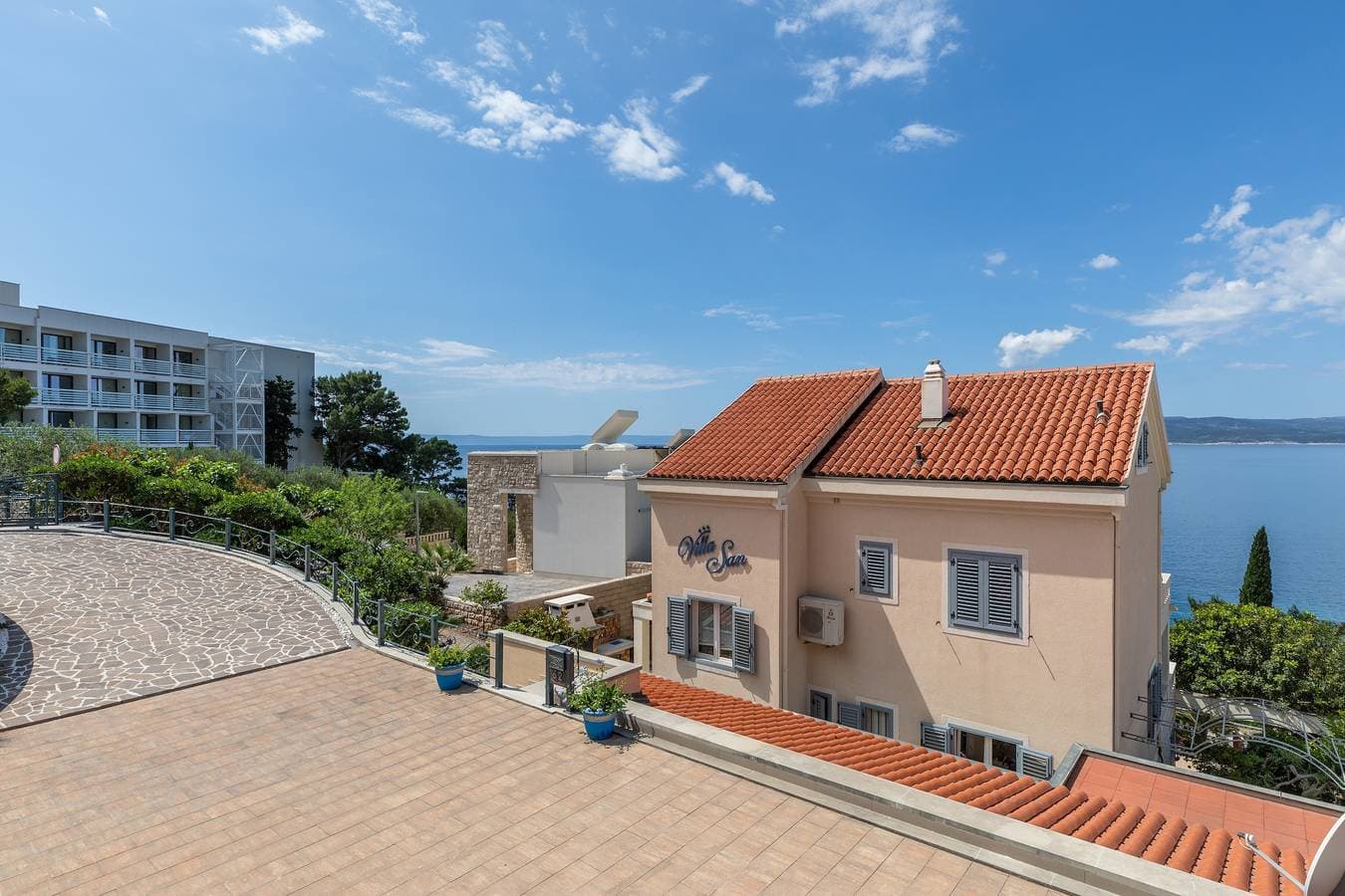 Foto 3 von 34: 2-Zimmer-Ferienwohnung mit Terrasse und Meerblick Brela, Makarska A-20708-c