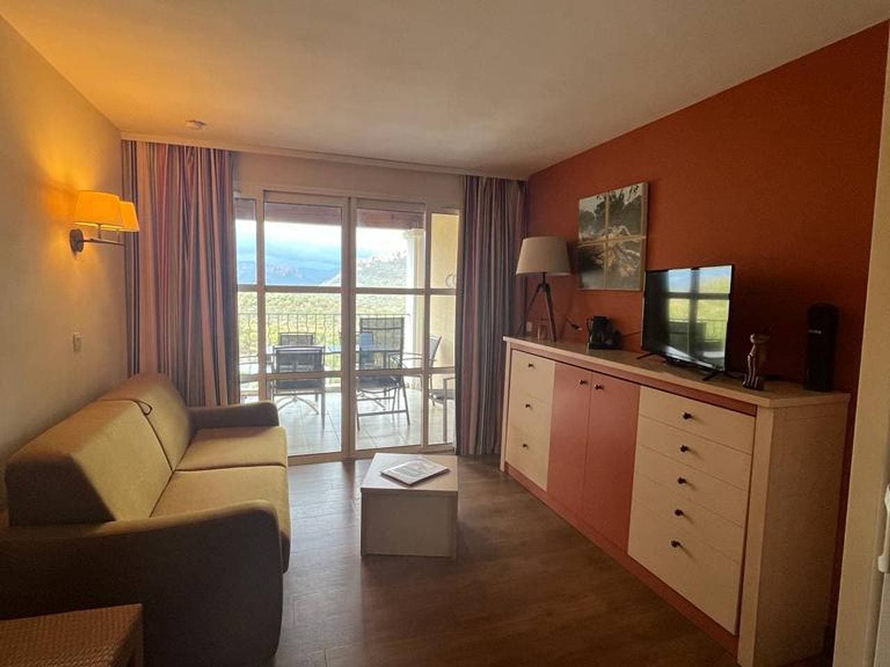 Duplex in Cap Esterel mit Terrasse, Solarium und Parkplatz inklusive 1