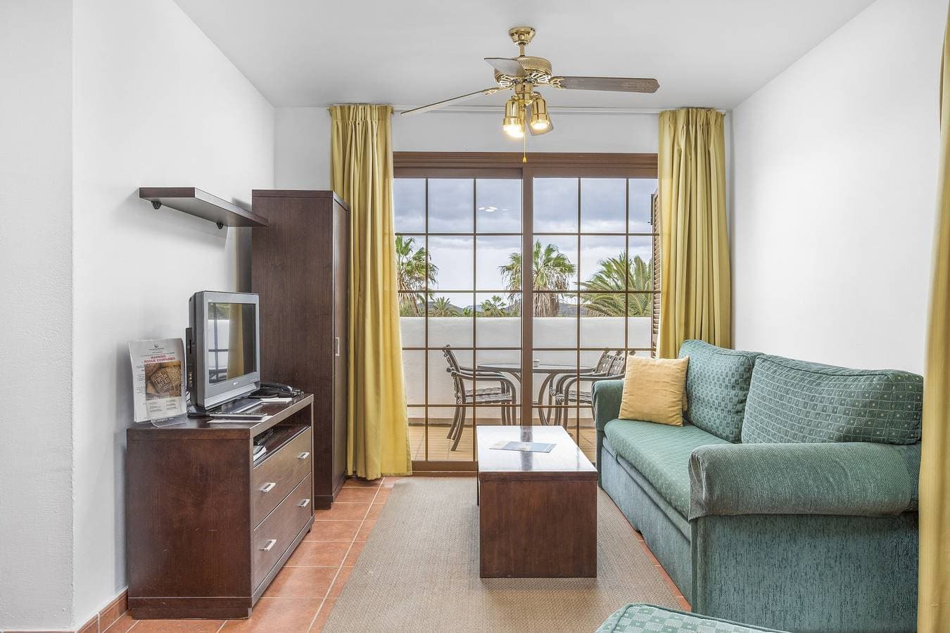 Foto 6 von 55: Ferienwohnung für 6 Personen mit Kinderpool