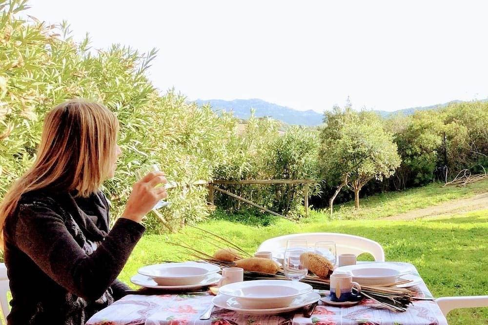 Foto 12 von 28: Doppelhaushälfte im Grünen mit Garten 10 Minuten vom Meer entfernt