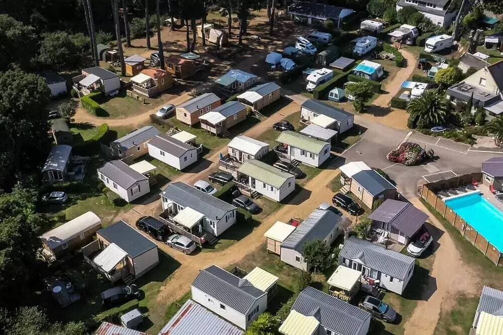 Foto 5 von 30: West Camping *** - Mobil-Home Comfort 25m2 - 2 bedrooms (Pacific type) 4 people