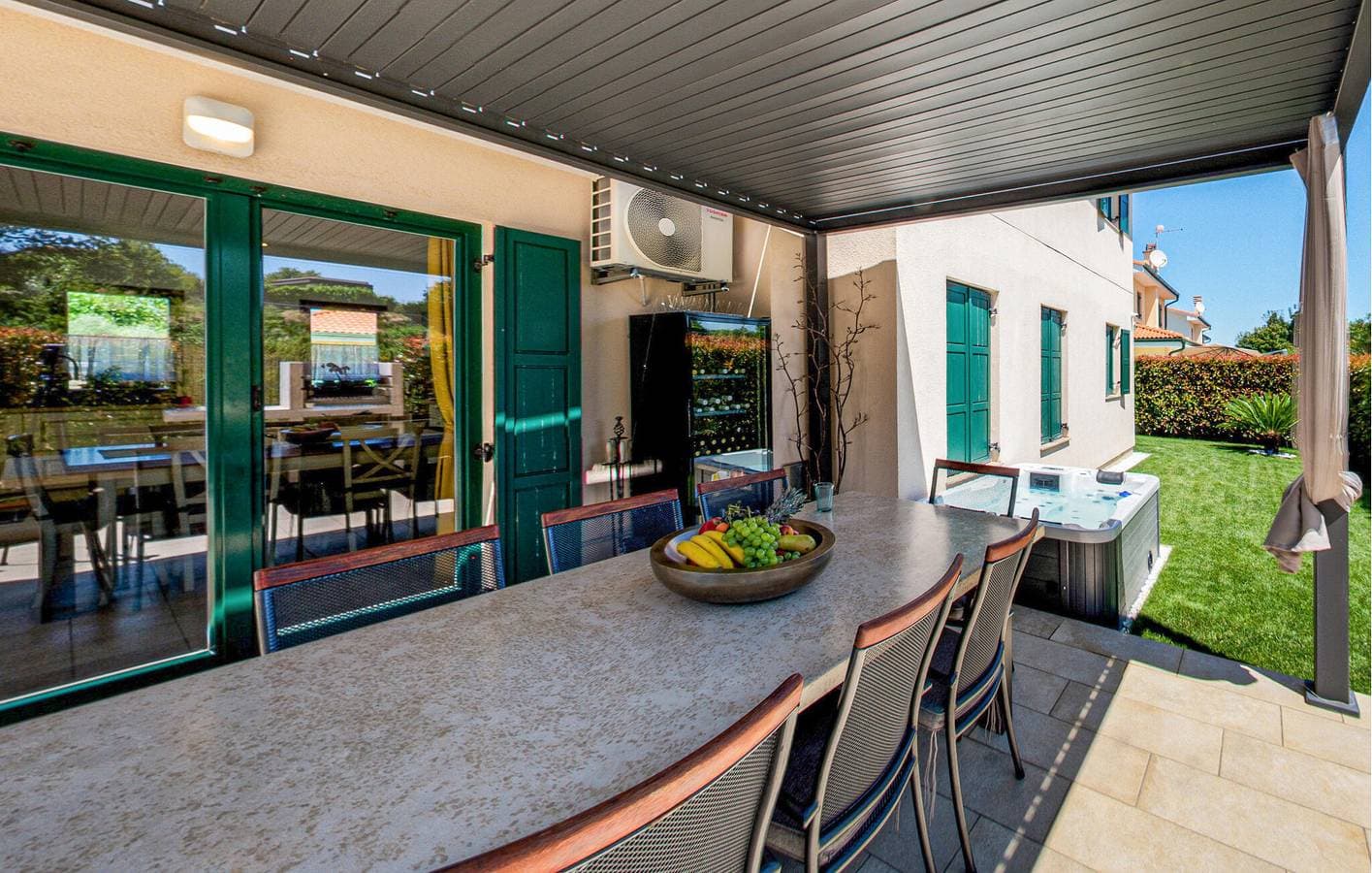 Foto 11 von 38: Geräumige 2-Zimmer-Wohnung mit Terrasse, Klimaanlage und in der Nähe der Pizzeria San Servolo