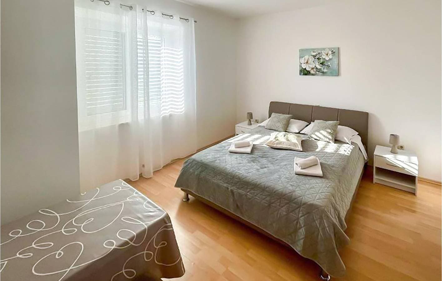 Foto 11 von 20: Apartment mit Meerblick, Pool, Terrasse und nur wenige Schritte vom Strand entfernt