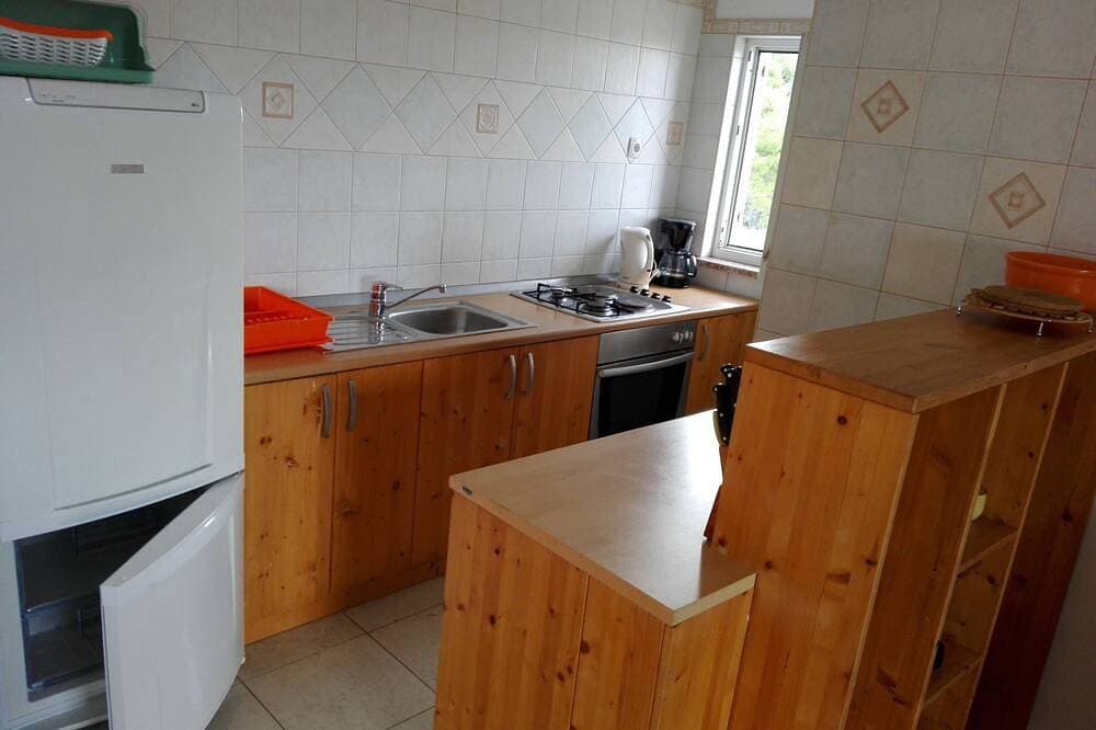 Foto 10 von 13: 2-Zimmer-Ferienwohnung mit Terrasse und Meerblick Banjol, Rab