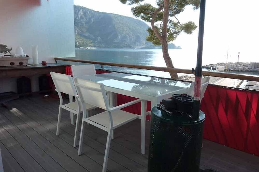 Foto 9 von 15: Wohnung in Residenz in 1. Linie mit Meerblick