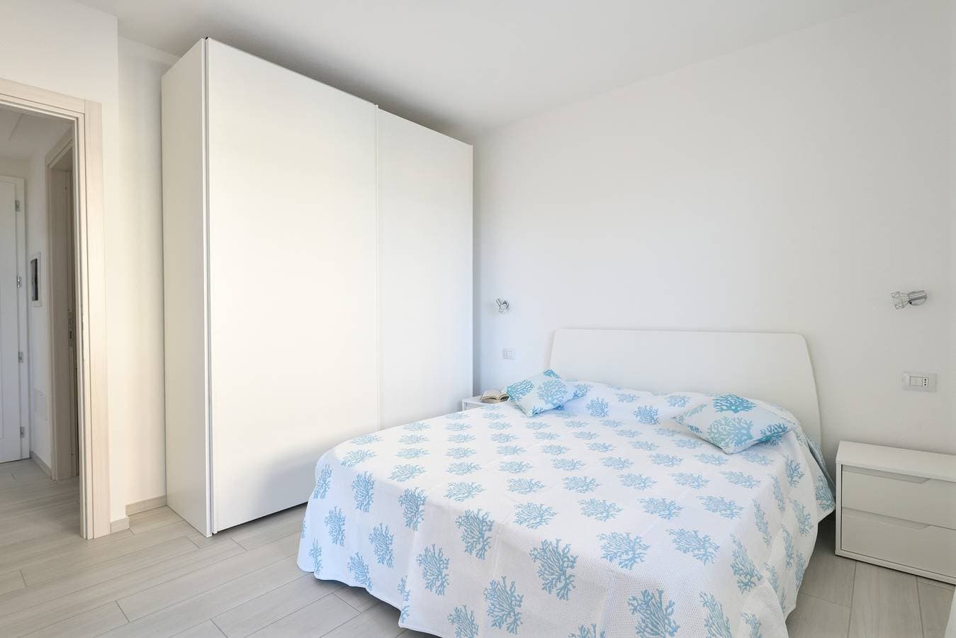 Foto 11 von 19: Ferienhaus "Cala Gonone 2 in Strandnähe mit Blick auf das Meer und die Berge, WLAN und Terrasse