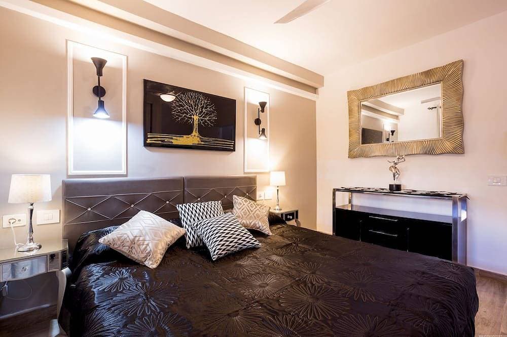Foto 4 von 30: Tenerife Royal Gardens - Beachfront Bliss. One Bedroom Apartment - pool view