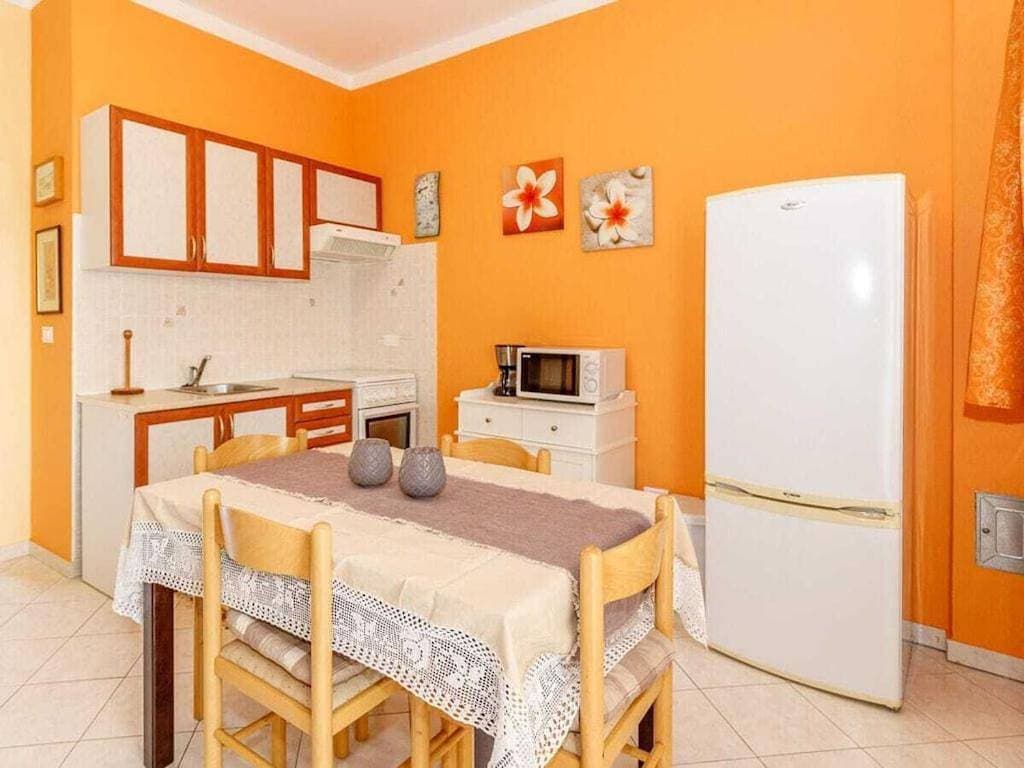 Foto 8 von 21: Two-Bedroom Holiday Home