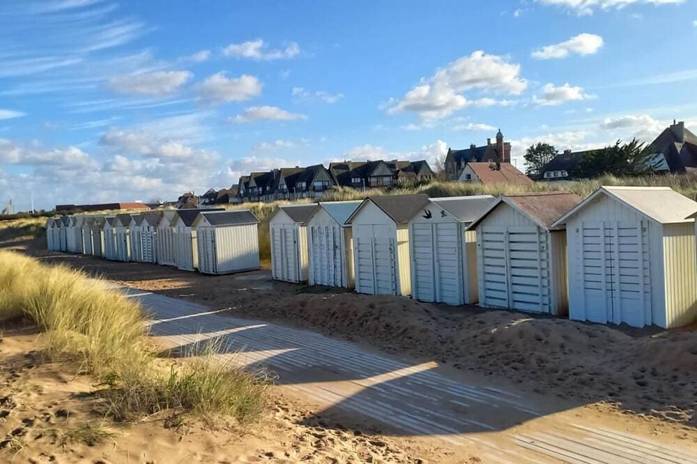 Foto 7 von 15: Apartment on the landing beach, sea view. in Ouistreham