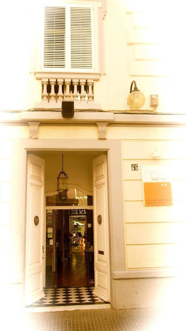 Foto 8 von 99: Privat Hotel Liberty Sitges