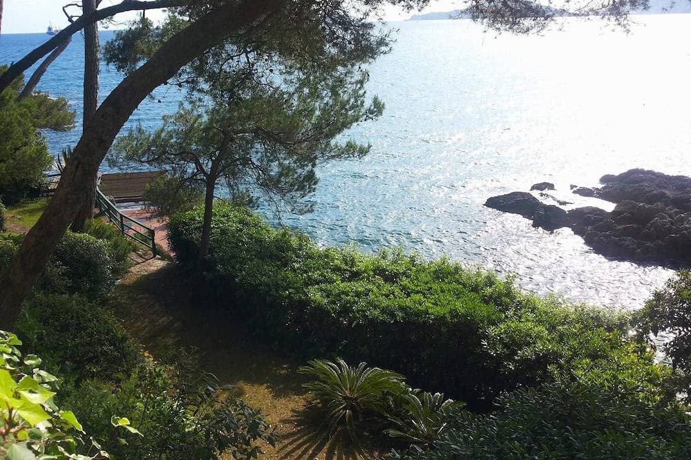 Foto 13 von 30: Luxusvilla in Tellaro, in einem Kontext von wunderschöner Schönheit, direkt am Meer.
