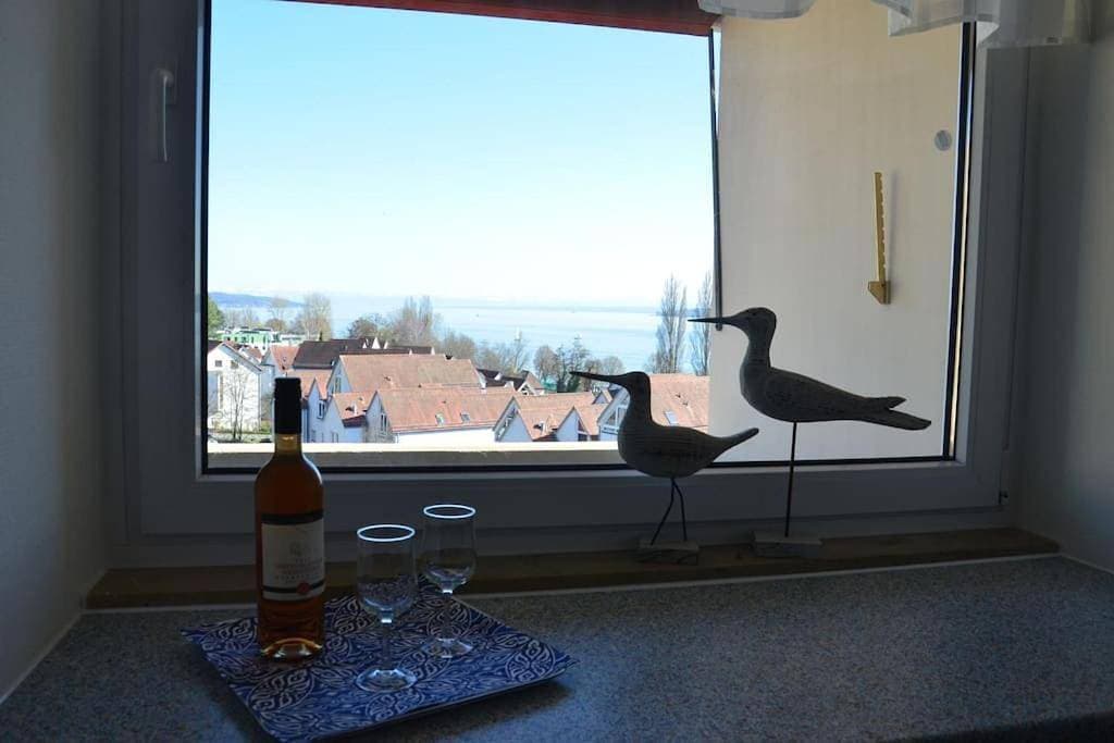 Foto 4 von 17: Apartment with Lake View