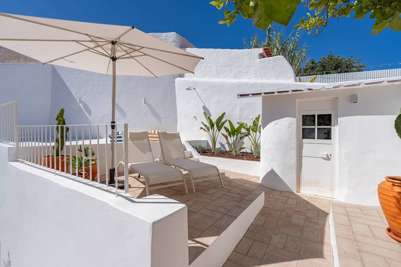 Foto 3 von 27: Ferienhaus 'Cisterna' mit privater Terrasse, WLAN und Klimaanlage