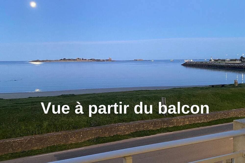 Foto 11 von 11: Möbliert *** in Saint-Vaast-la-Hougue Blick auf das Meer und die Insel Tatihou