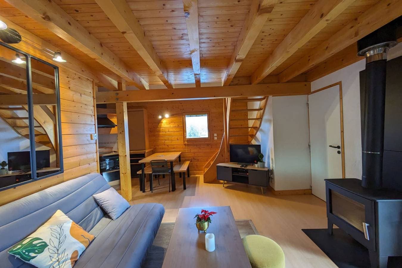 Foto 3 von 30: Chalet für 6 Personen mit Garten