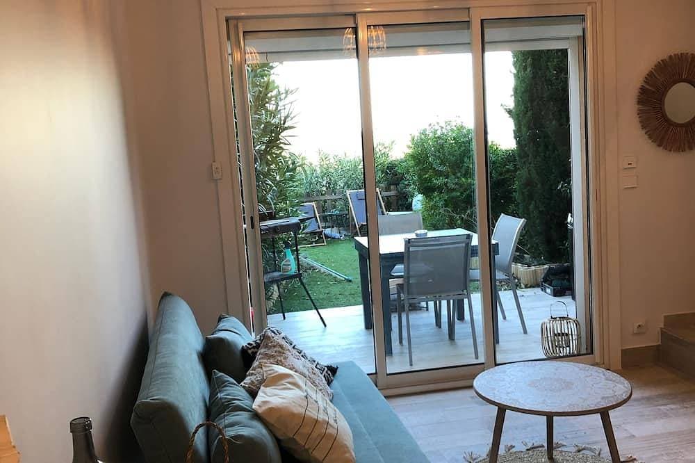 Foto 5 von 16: Haus mit Meerblick, Pool, Garten und Tennis - für 4 Personen