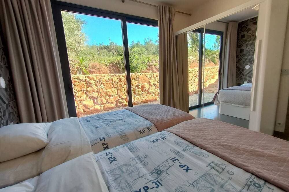 Foto 4 von 22: Casa da Cidreira - Villa für 4 Personen (+2) + private Suite