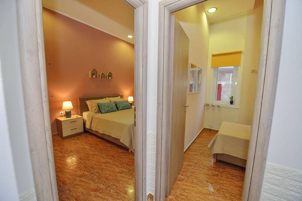 Foto 8 von 18: Mpoulakis Wohnung 46, 3 Schlafzimmer Familienwohnung neben meinem Fotostudio