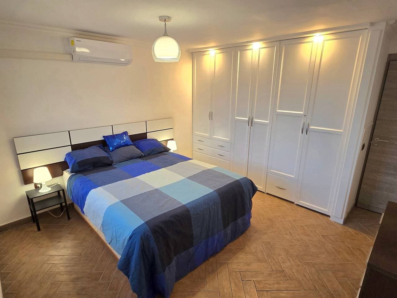 Foto 5 von 20: Ferienwohnung für 4 Personen mit Terrasse