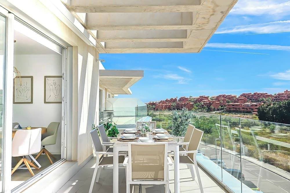 Penthouse @ Serenity Collection 1