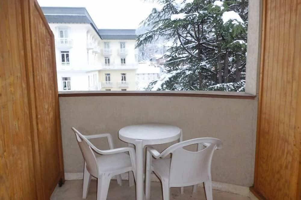 Bis 200m von den gondelbahnen, 3te Etage, balkon, parkmöglichkeiten, fernseher 1