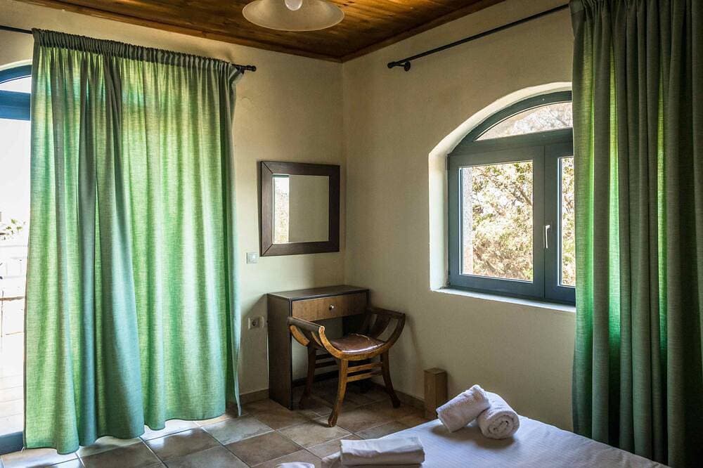 Foto 7 von 12: Niriides Villas | Thetis | Villa 3-bedrooms with private pool