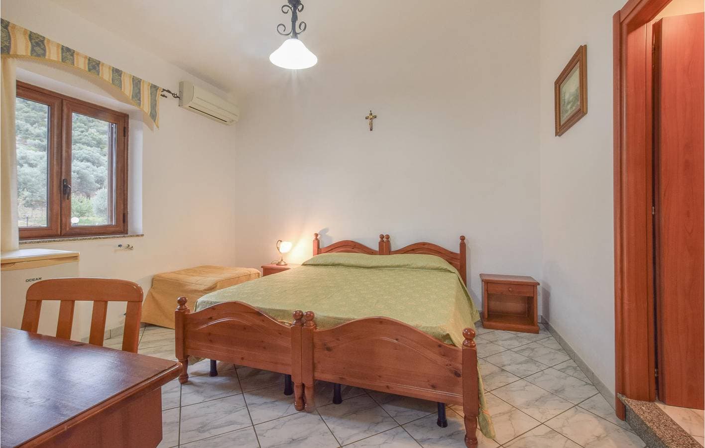 Foto 9 von 51: Apartment mit Meerblick, Pool, Parkplatz und WiFi