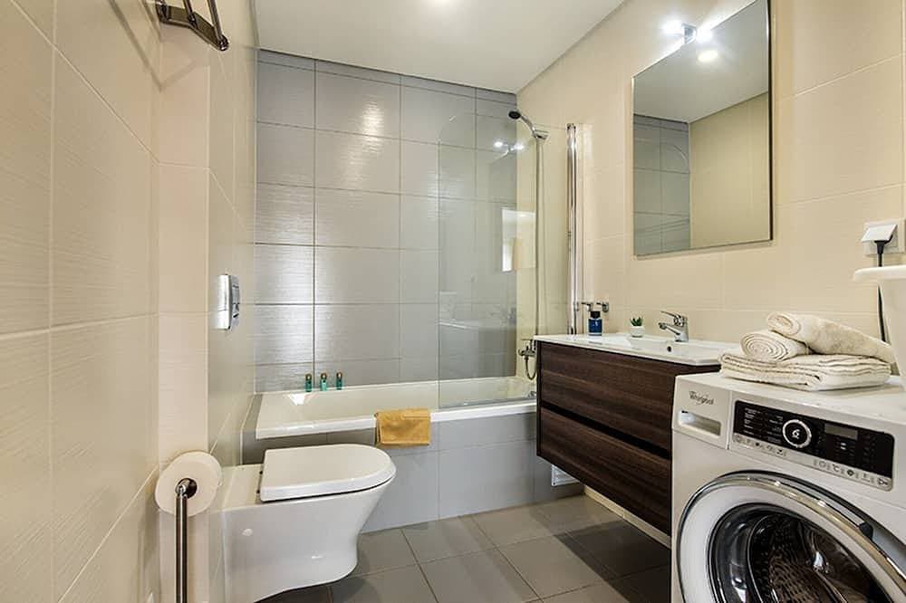 Foto 5 von 22: Modernes Luxusapartment mit eigener Süd- / Ostterrasse in der Nähe von Gran Plaza