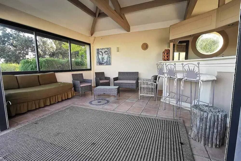 Foto 13 von 30: La villa du Bion*Private pool*Jacuzzi*Clim*Terrace 13250 Saint-Chamas