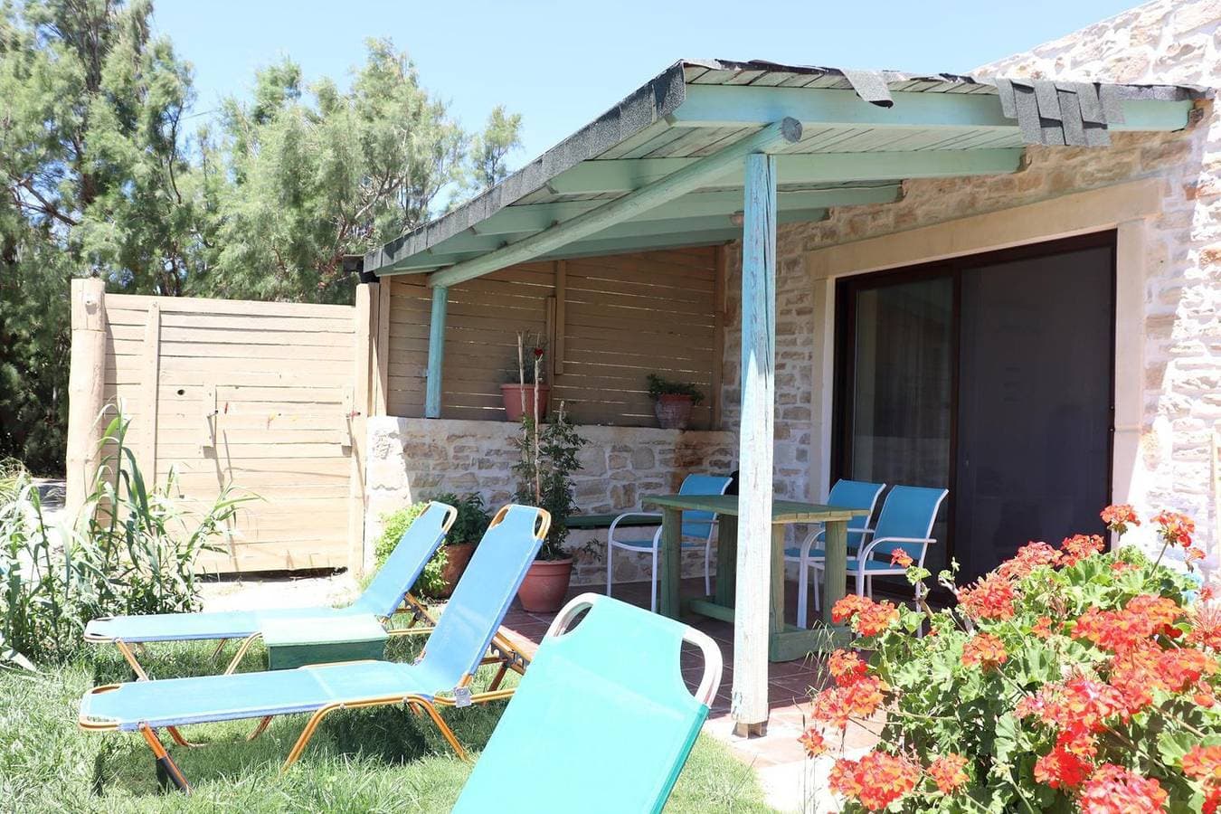 Foto 3 von 34: Panoramablick aufs Meer, fußläufig zum Strand, Wifi  - Ferienhaus Triopetra, Kreta