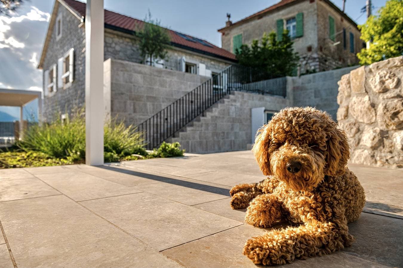 Foto 11 von 89: Villa Lastva ist eine Fünf-Sterne-Luxusvilla am Meer mit privatem Pool