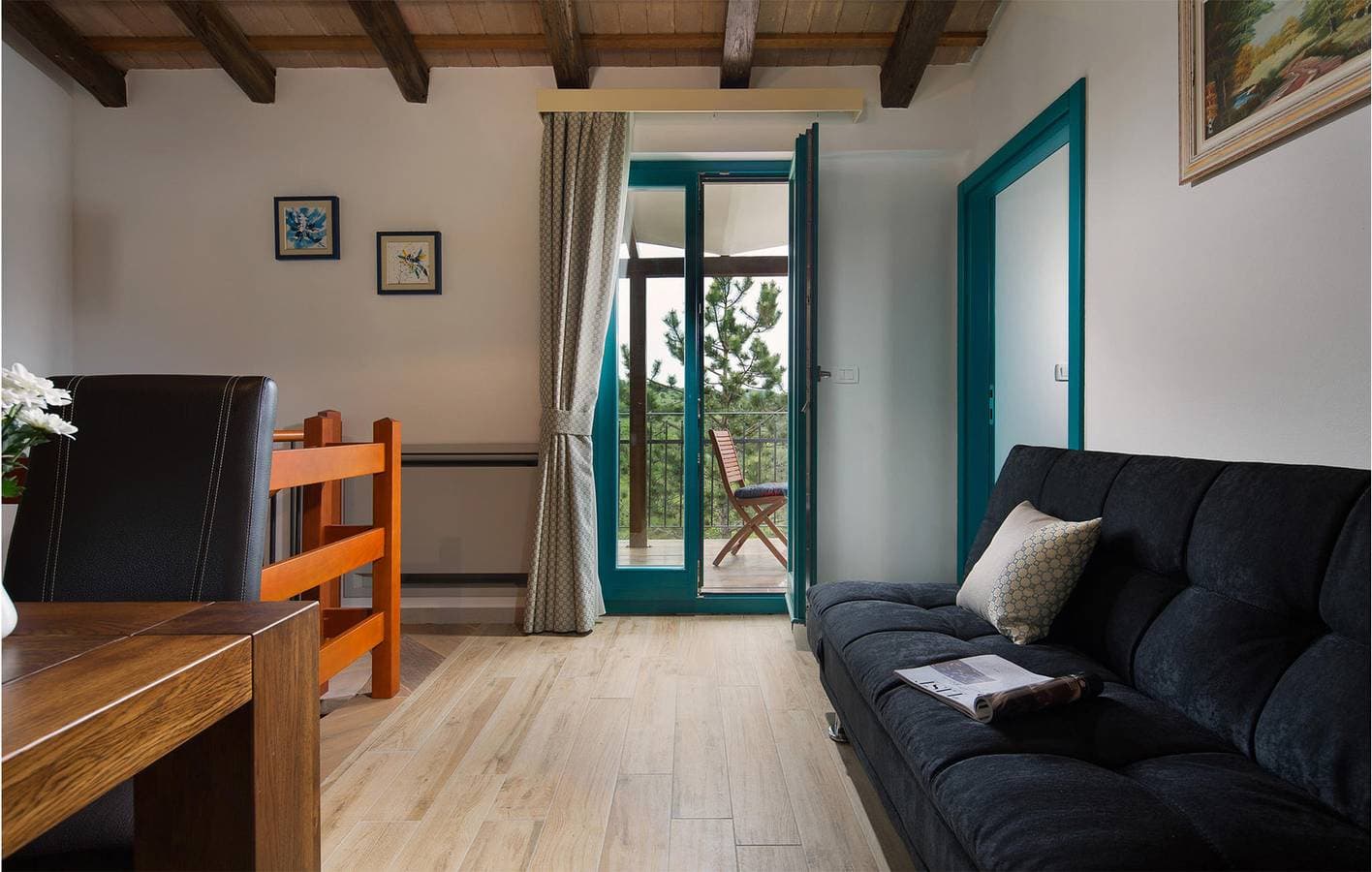Foto 8 von 29: Gemütliche 2-Zimmer-Wohnung mit Terrasse, WLAN, Parkplatz und in der Nähe von Restaurants