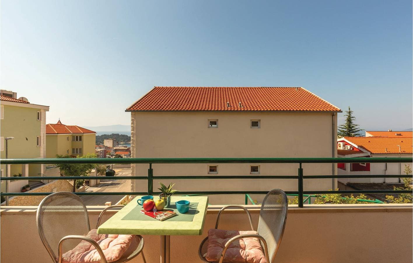 Foto 3 von 18: Modernes Apartment mit Terrasse, WLAN und Parkplatz in der Nähe von Makarska