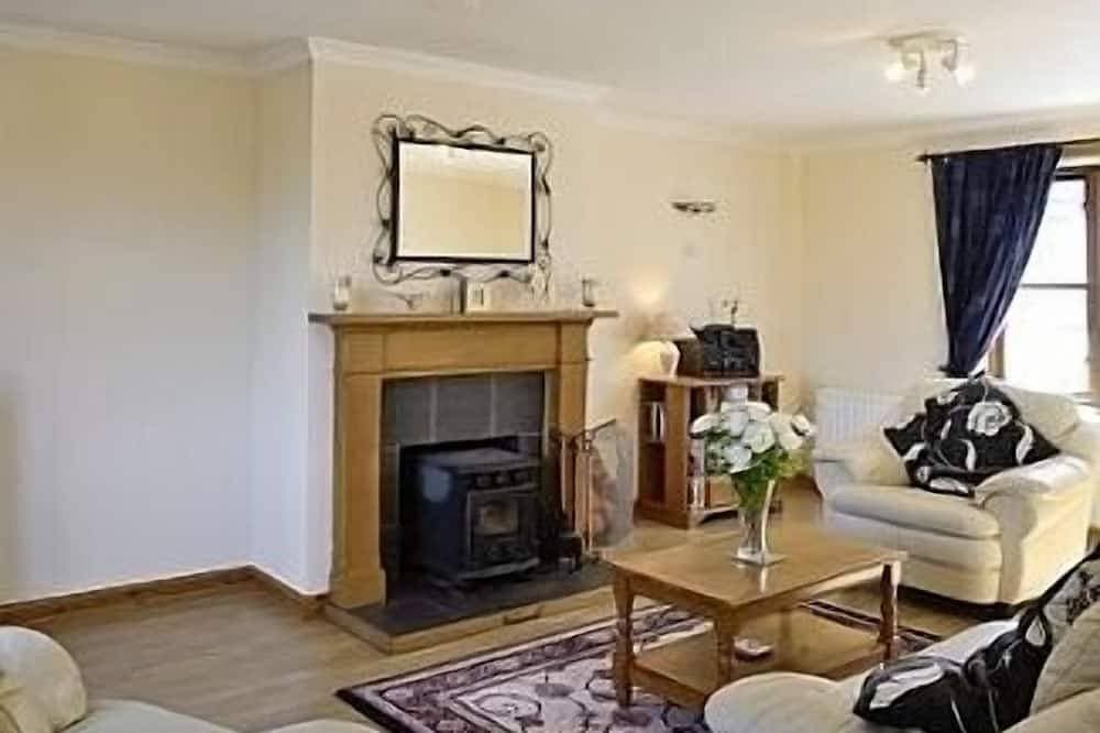 Komfortables Cottage Mit 2 Schlafzimmer, Echtes Home From Home 1
