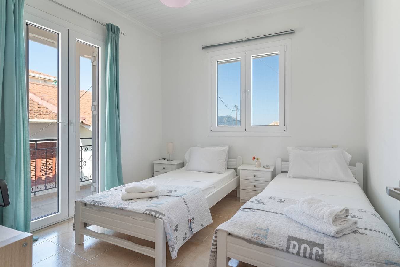 Foto 12 von 25: Apartment 'Vrettos Home' mit Meerblick, WLAN und Klimaanlage