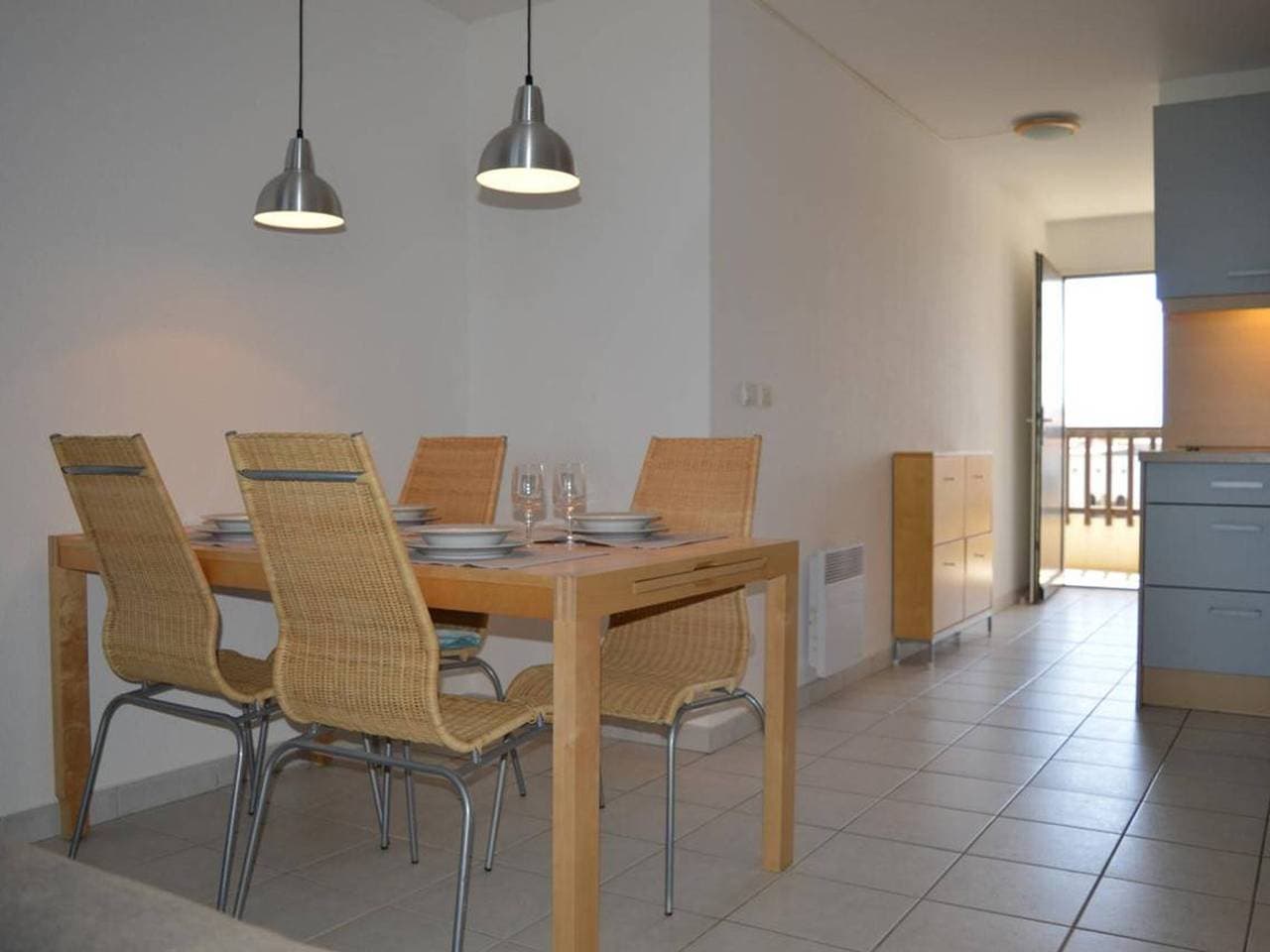 Foto 3 von 24: 3-Zimmer-Wohnung mit Pool und Parkplatz in Saint-Cyprien