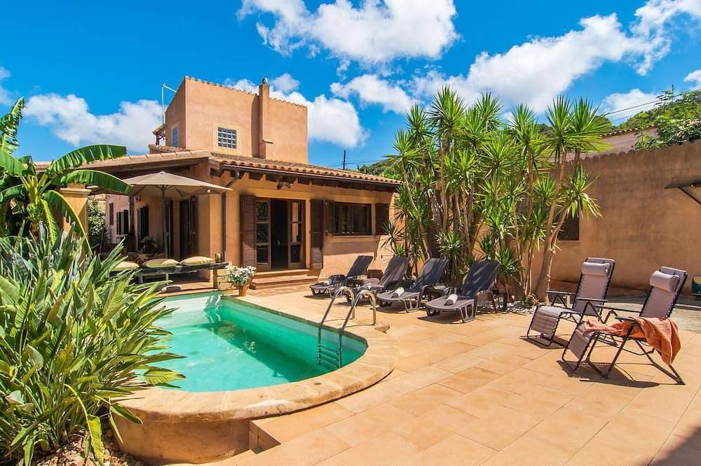 Awesome home in Capdepera with private swimming pool, can be inside or outside 1