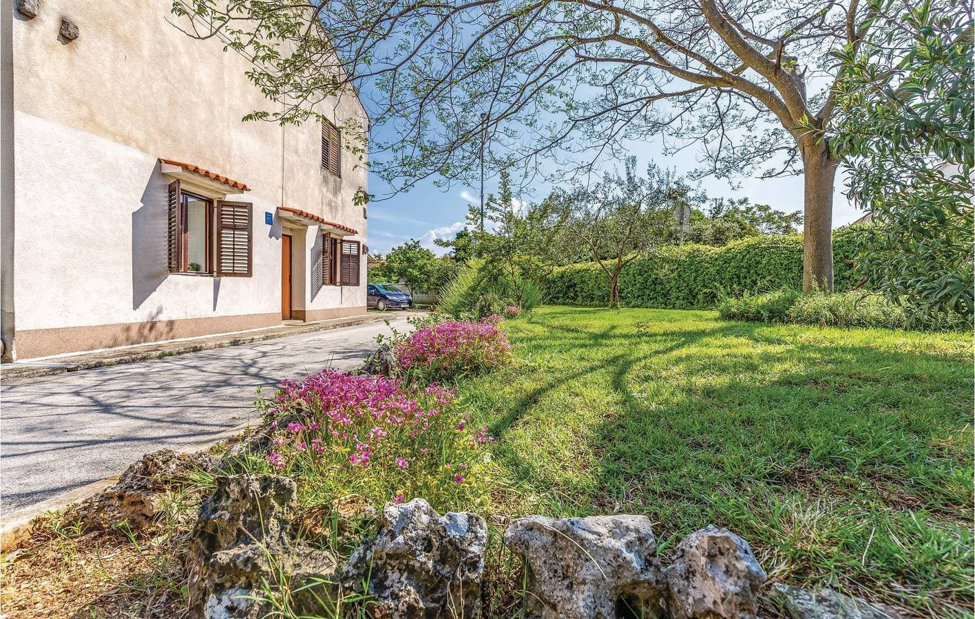 Foto 7 von 23: Gemütlich, 2,5 km von der Küste entfernt – moderne Wohnung mit Terrasse und kostenlosen Parkplätzen