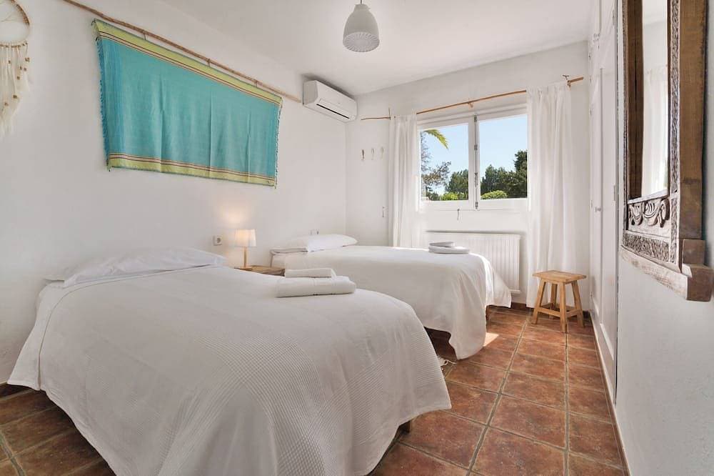 Foto 6 von 30: Schöne Villa für 6 Personen mit großem Pool, Meer- und Sonnenuntergangsblick in den Hügeln von San Jose